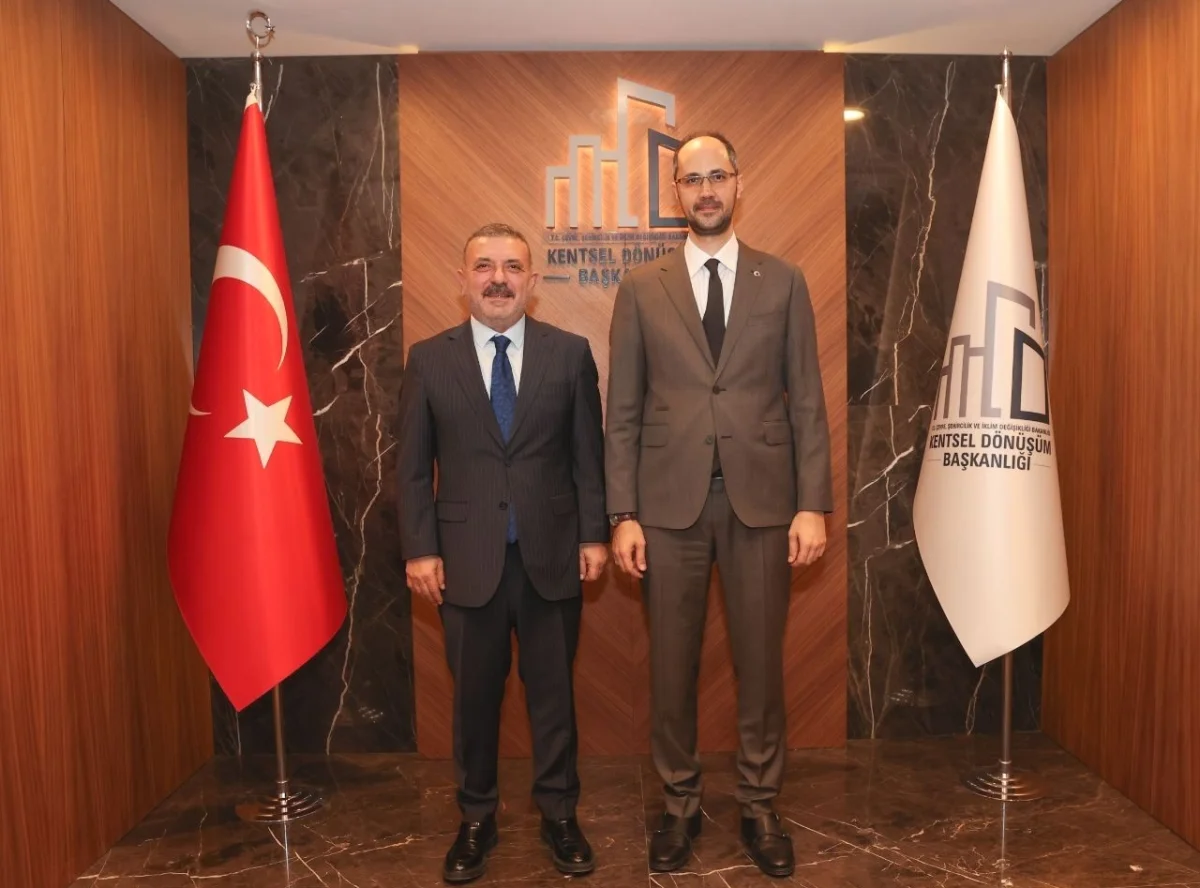 Sincan’da Kentsel Dönüşümde Yeni Adımlar: Lale Meydanı ve Mahalleler Yeniden Şekilleniyor