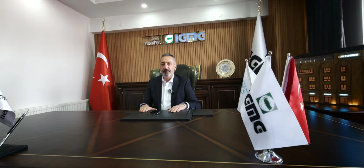 Sivas’ta İslam Topluluğu’ndan Büyük Organizasyon: Umre Çekilişi ve Hafız Buluşması