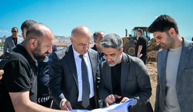 Malatya'da trafiği rahatlatacak yeni alternatif yol projesinin inşaatından bir görüntü