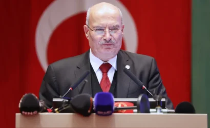 Ankara Ticaret Odası Başkanı Gürsel Baran, ekonomi ve vergi politikaları hakkında açıklama yapıyor.