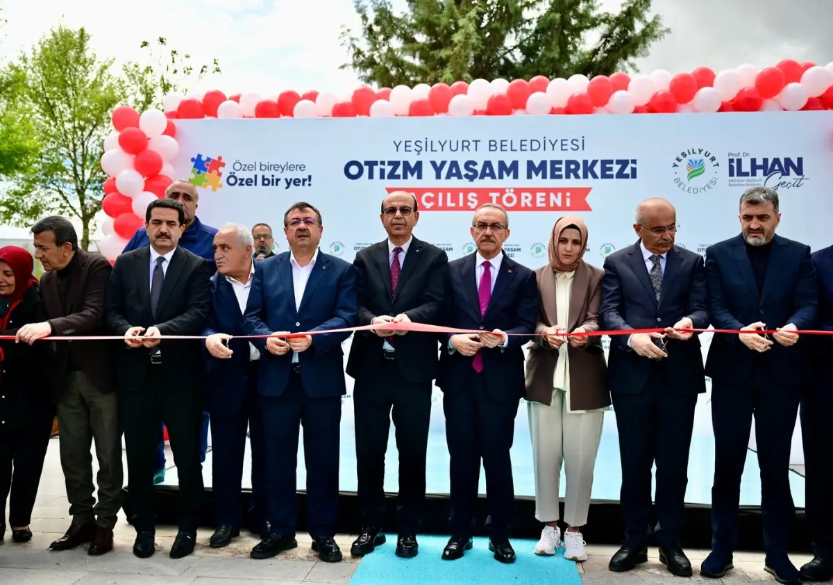 Yeşilyurt Otizm Yaşam ve Destek Merkezi Hizmete Açıldı: Umut ve Dayanışma Merkezi