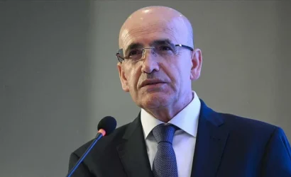 Hazine ve Maliye Bakanı Mehmet Şimşek, enflasyon verileriyle ilgili açıklama yapıyor.