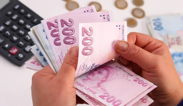 Vergi borçları yapılandırmasında 72 ay vade ve 1 milyon TL'ye kadar teminatsız imkan sunan yeni düzenleme