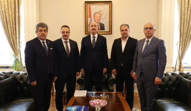 TİMBİR heyeti İçişleri Bakanlığı'nda Bakan Yardımcısı Mehmet Ersoy ile dijital medya konularını görüşüyor.