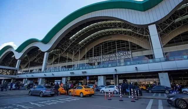 Sabiha Gökçen Havalimanı'nda sessiz havalimanı uygulamasıyla ilgili bilgilendirme