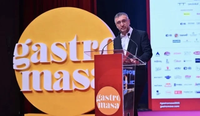 Gökmen Sözen, Türk mutfağına hizmet etmeye devam edeceklerini belirtti.