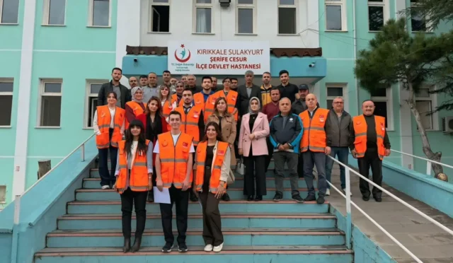 Sulakyurt İlçe Hastanesi'nde gerçekleştirilen afet ve acil durum planı tatbikatı