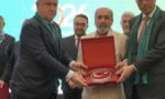 Vasfi Baran'a sağlık sektöründeki yenilikçi çalışmaları nedeniyle çifte bakanlık ödülü veriliyor