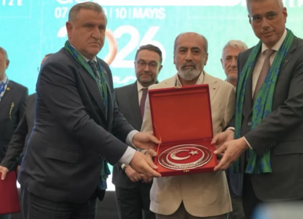 Vasfi Baran’a Çifte Bakanlık Ödülü: Sağlık Sektöründeki Yenilikçi Katkıları Takdir Edildi