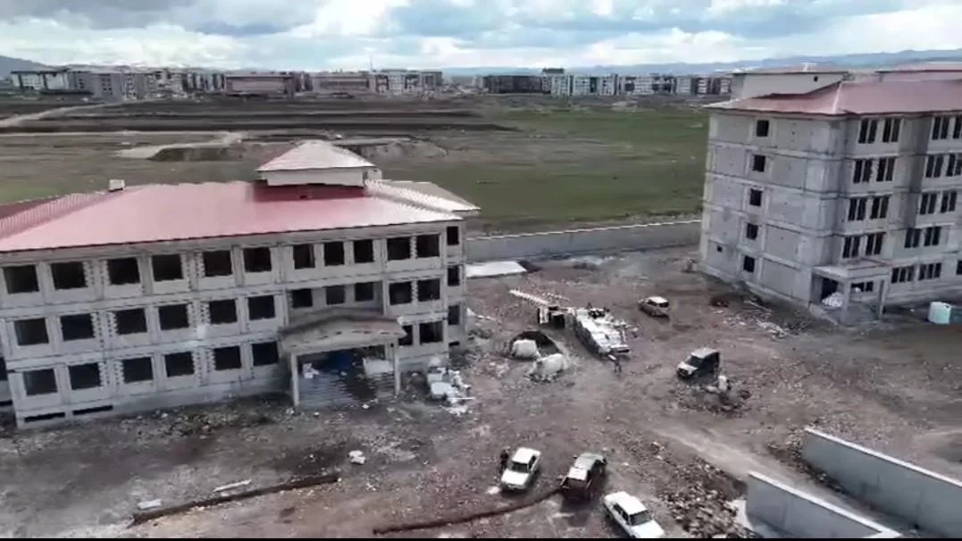 Kars’a Modern Tarım Lisesi ve Öğrenci Yurdu Geliyor: Geleceğin Tarımcıları Yetişecek