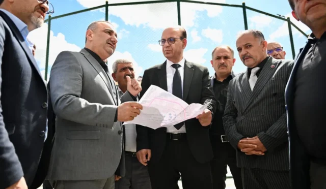 Yeşilyurt'ta inşa edilen deprem konutlarının dış cephesi ve çevresi