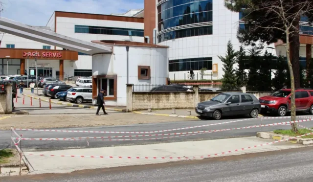 Giresun Kadın Doğum ve Çocuk Hastalıkları Hastanesi acil servis girişi düzenlemesi