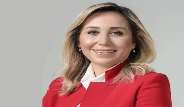 AK Parti Antalya Milletvekili Tuba Vural Çokal, hakkındaki iddialara yönelik açıklama yaparken