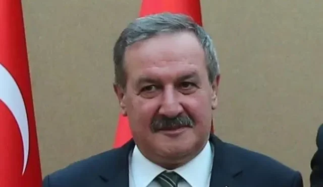 Türkiye Buz Pateni Federasyonu yeni başkanı Recep Ali Er'in seçilmesini temsil eden görsel