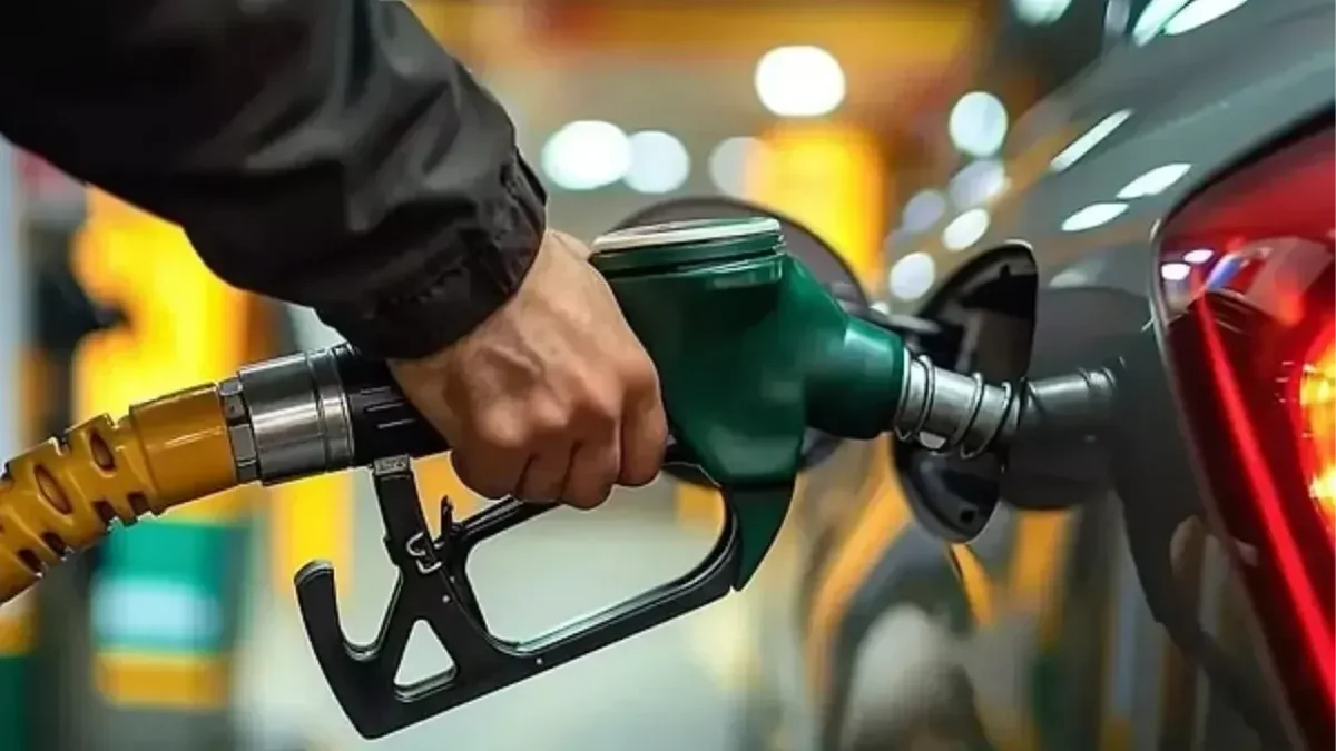 Akaryakıt Fiyatları Güncellendi: Motorin 68 TL’yi Aştı, Güncel Benzin ve LPG Fiyatları Ne Kadar?