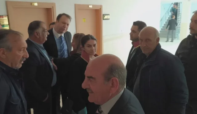 Kars Aynalı Köşk davası sonrası CHP'li vekil ile sanık arasında yaşanan sözlü tartışma