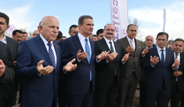Erzurum Milli Teknoloji Atölyesi temel atma töreni