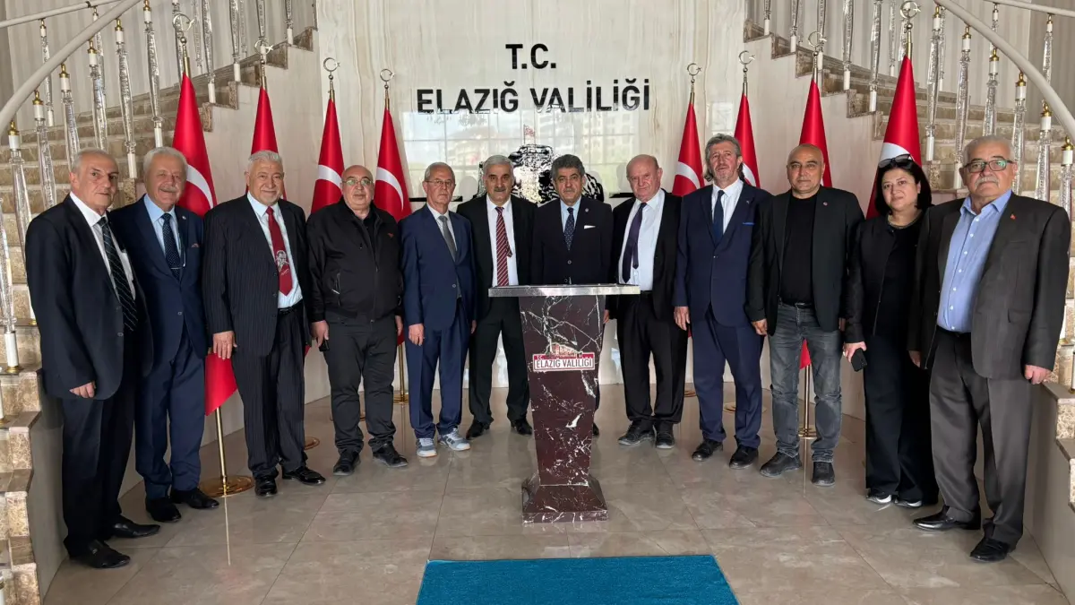 Türk Dünyası Gazeteciler Federasyonu Heyeti Elazığ’da Vali Hatipoğlu ile Buluştu