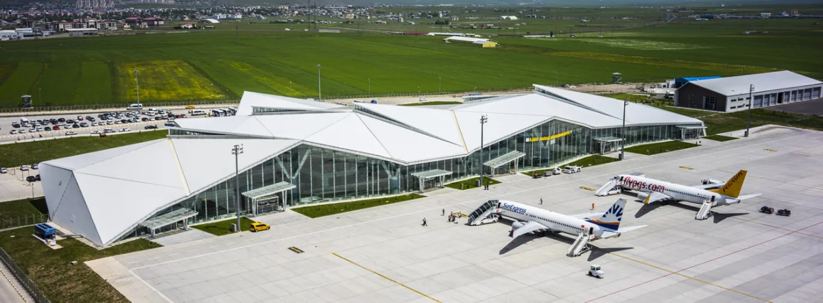 Kars Harakani Havalimanı’nda Pilotların Beceri Geliştirme Uçuşları Başlıyor