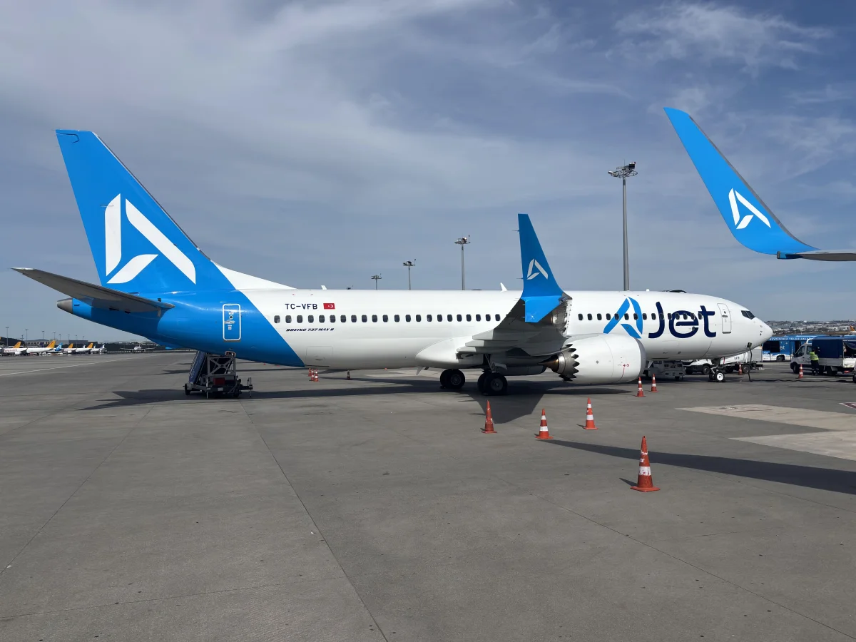 AJet filosuna 1 Ayda 6 Yeni Boeing 737-8 MAX Uçağı Katıldı: Filo Gençleşiyor