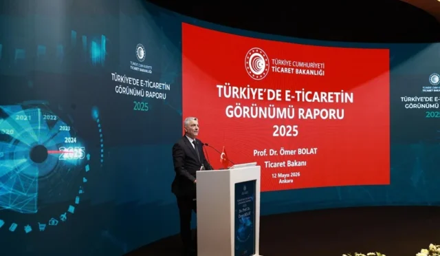 Ticaret Bakanı Ömer Bolat, Türkiye'de e-ticaret hacminin 2025'te 4,6 trilyon liraya ulaştığını açıkladı.