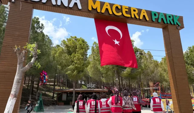 Adana Macera Parkı'nda 19 Mayıs Gençlik ve Spor Bayramı kutlamaları