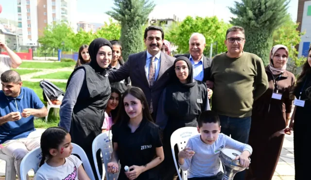 Battalgazi Engelsiz Yaşam Merkezi'nde Engelliler Haftası kutlaması etkinliğinden genel görüntü