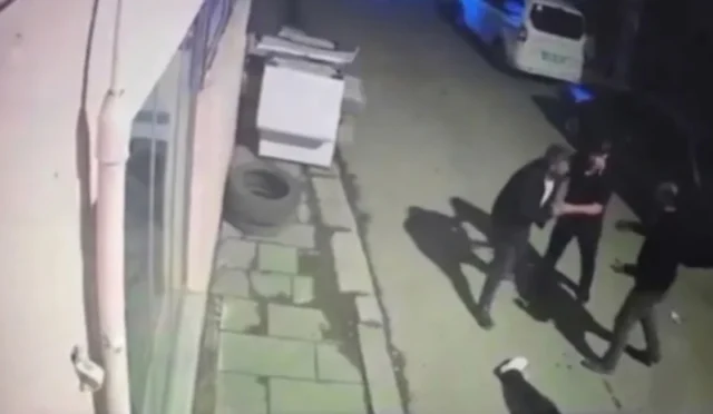 Erzurum'da bir kahvehanede silahlı saldırı sonrası güvenlik önlemleri alındı.