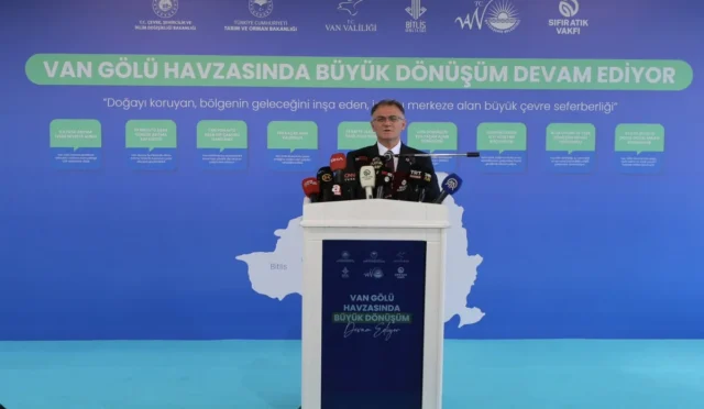 Van Gölü Havzası Koruma Eylem Planı kapsamında yapılan çevre yatırımları ve arıtma tesisleri değerlendirildi.