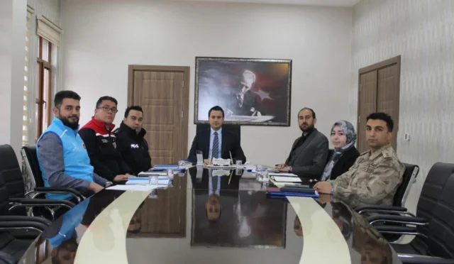Selim ilçesinde Kurban Bayramı hazırlıkları kapsamında güvenlik ve hijyen önlemleri görüşülüyor