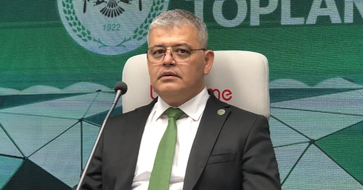 Konyaspor Başkanı Atiker’den Taraftara Kupa Sözü: ‘Kupayı Konya’ya Getireceğiz!’