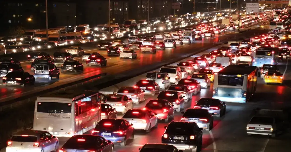Kurban Bayramı Trafiğine Hazırlık: Ankara’da Kritik Kavşaklar Ulaşıma Kapatıldı