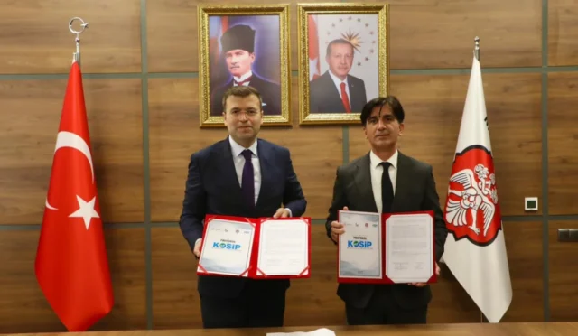 Niğde'de tarımsal sulama projeleri için protokol imza töreni