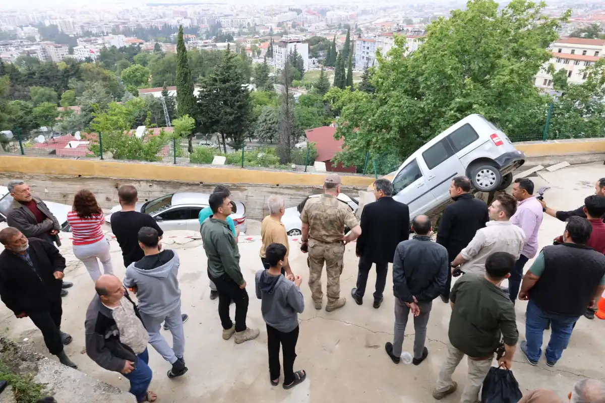 Hatay’da Sel ve Yağış Felaketi Sonrası Vali İncelemeleri: Yaralar Sarılıyor