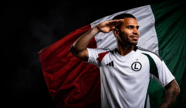 Legia Varşova oyuncusu Elitim, yeni sezonda farklı bir takımda forma giyecek