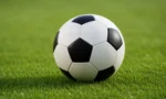 Avrupa'nın 5 büyük futbol liginde şampiyonlar belli oldu, Arsenal Premier Lig'de kupayı kazandı.