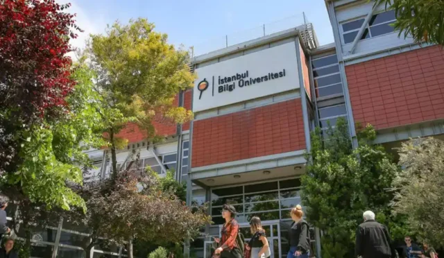 Bilgi Üniversitesi'nin yeniden faaliyet göstereceğini belirten Cumhurbaşkanlığı kararı