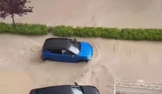 Hatay'da şiddetli yağışlar sonrası oluşan sel ve su baskınları