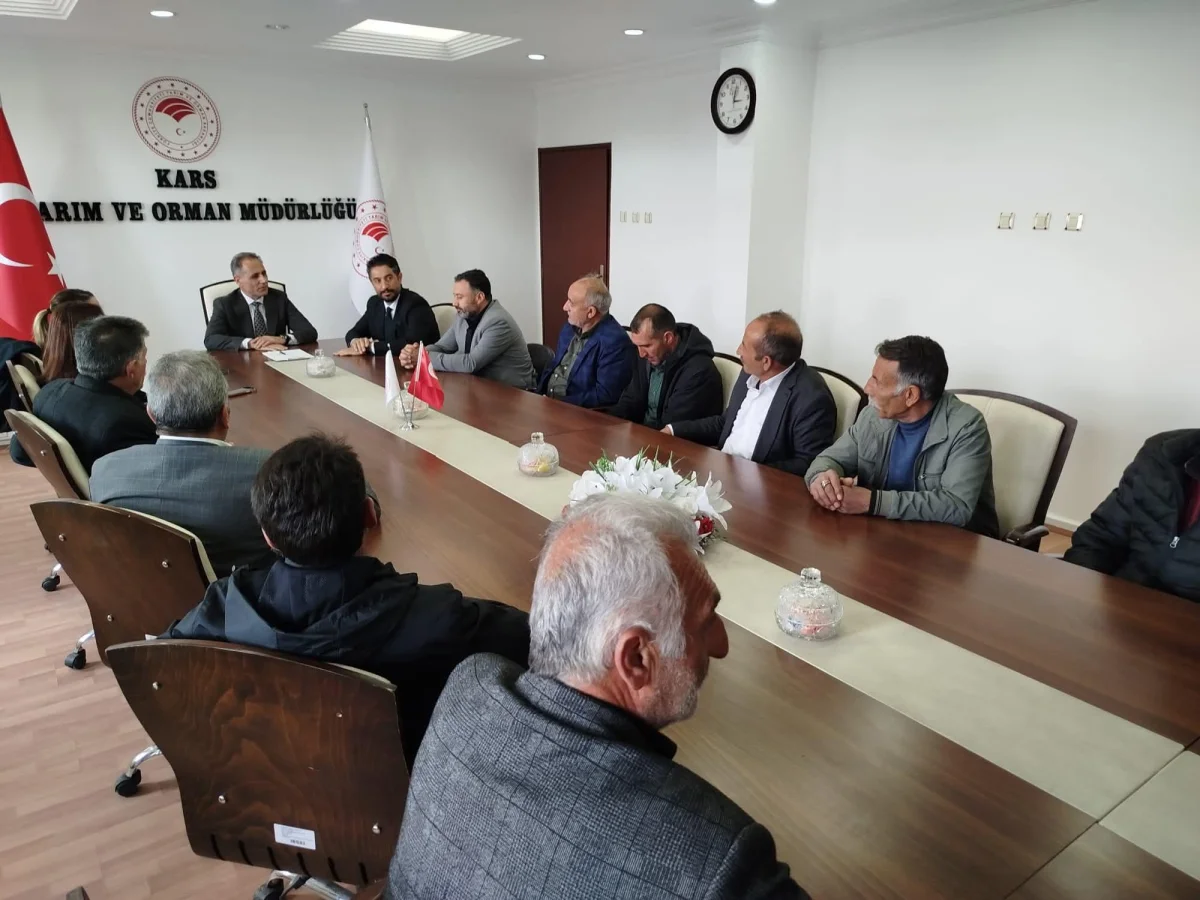 Kars Damızlık Sığır Yetiştiricileri Birliği’nden Tarım İl Müdürü’ne Ziyaret: Hayvancılığın Geleceği Masaya Yatırıldı