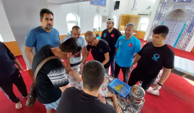 Ayyıldız Yardım Derneği ekibi Balkanlar'da sünnet organizasyonu hazırlığı yapıyor