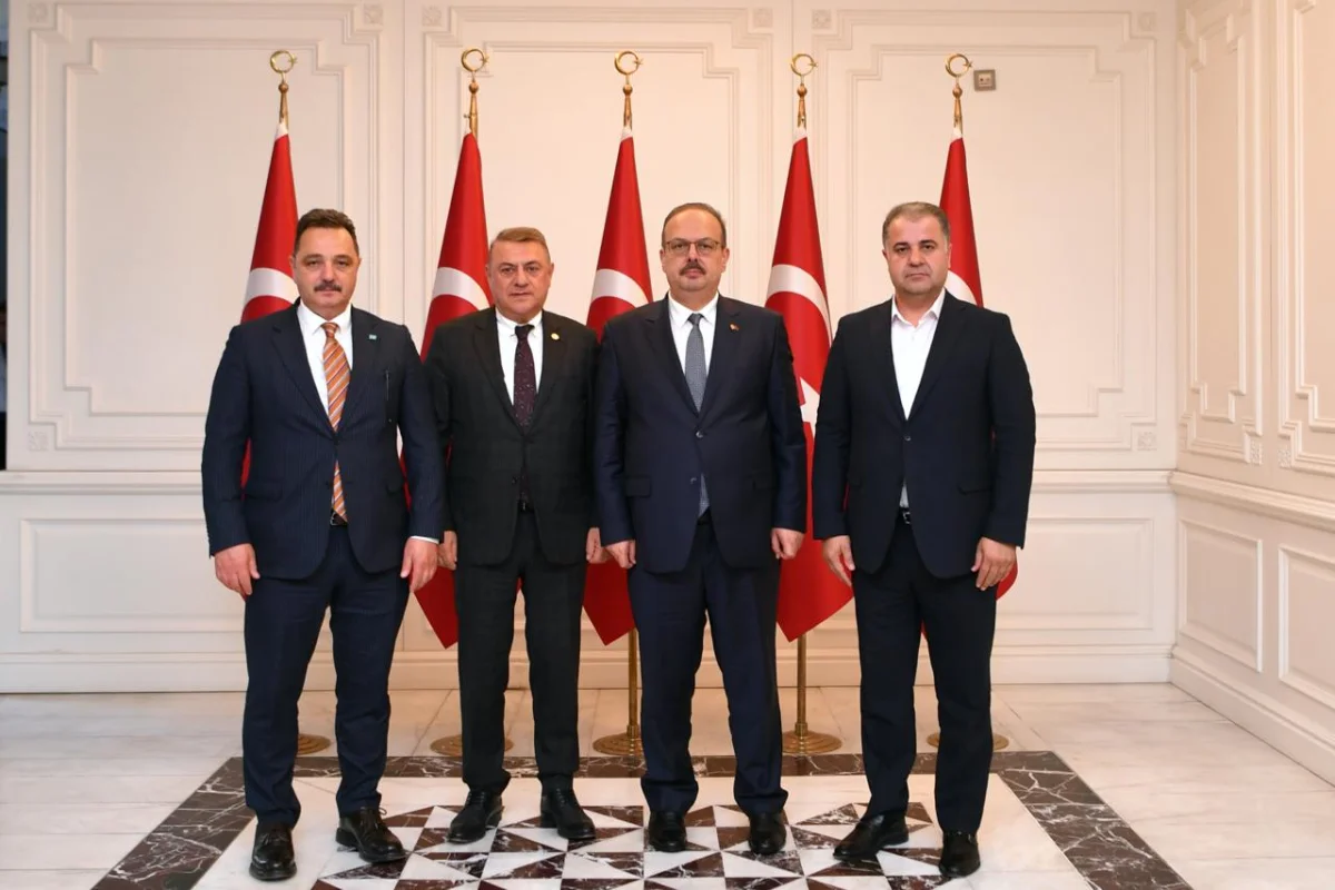 TİMBİR Heyetinden Ankara Valisi’ne Ziyaret: Dijital Haberciliğin Önemi Vurgulandı