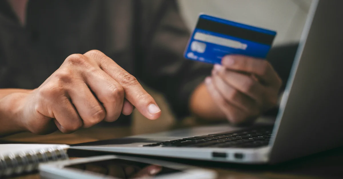 AYM’den E-Ticaret Devrimi: Online Alışverişte Tüketici Hakları Genişliyor, Platformların Sorumluluğu Artıyor