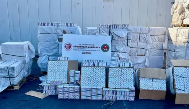 Mersin Limanı'nda gerçekleştirilen 5 milyar liralık kaçak ilaç operasyonunu gösteren görsel