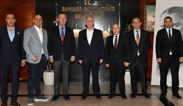 Anadolu OSB yönetimi, Ankara Büyükşehir Belediye Başkanı Mansur Yavaş ile üretim ve istihdam projelerini görüştü.