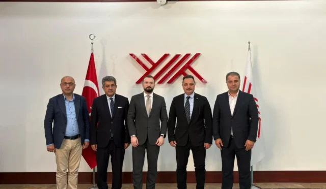 TİMBİR heyeti, YÖK Genel Sekreteri Hasan Bostan ile medya ve yükseköğretim iş birliği konularını görüştü.
