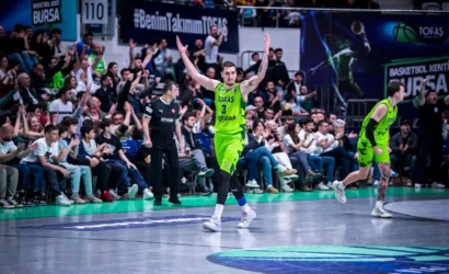 TOFAŞ basketbol takımının milli forveti Yiğitcan Saybir ile sözleşme yenileme haberi