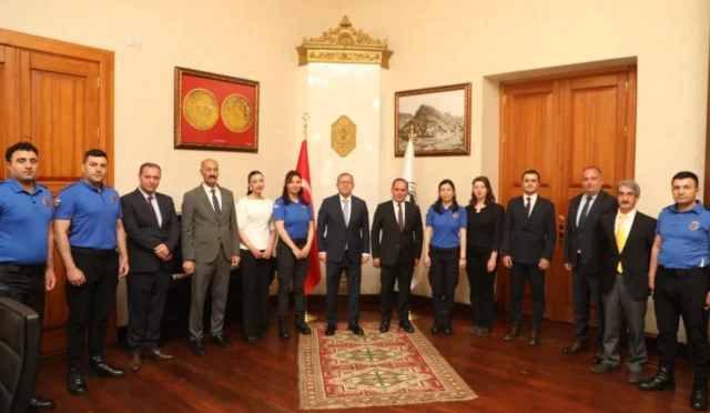 Vali Ziya Polat, Kars'taki ceza infaz kurumu personelini ağırladı