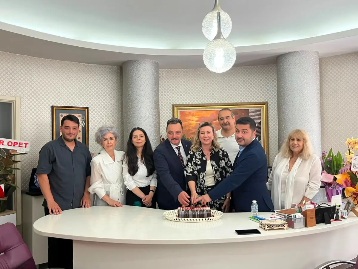 Edirne Ahval 10 Yaşında: Siyaset, İş ve Basın Dünyasından Yoğun Katılımla Kutlandı
