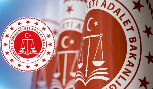 Adalet Bakanlığı logosu ve '15 Bin Yeni Personel' yazısı