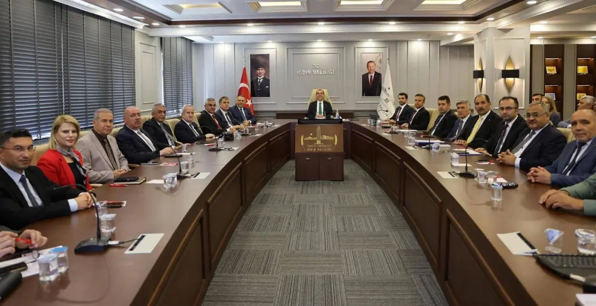 Iğdır’da Su Kaynakları ve Verimlilik Masaya Yatırıldı: Stratejik Adımlar Belirlendi